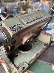 日研工作所 万能傾斜テーブル NST-300