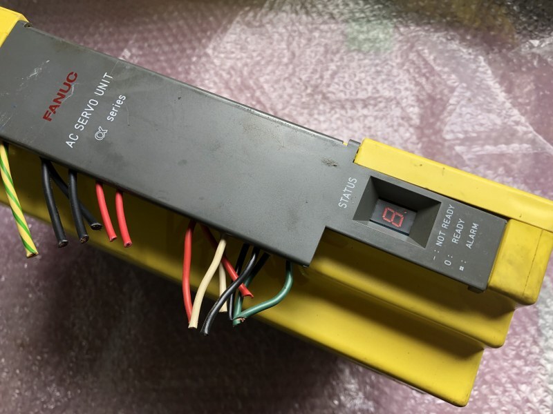 ファナック／FANUC サーボアンプ 【サーボアンプ】A06B-6090-H233