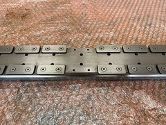 ワイヤーカット治具