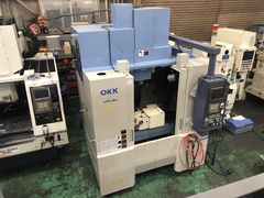 OKK 立マシニングセンター VM4-Ⅱ