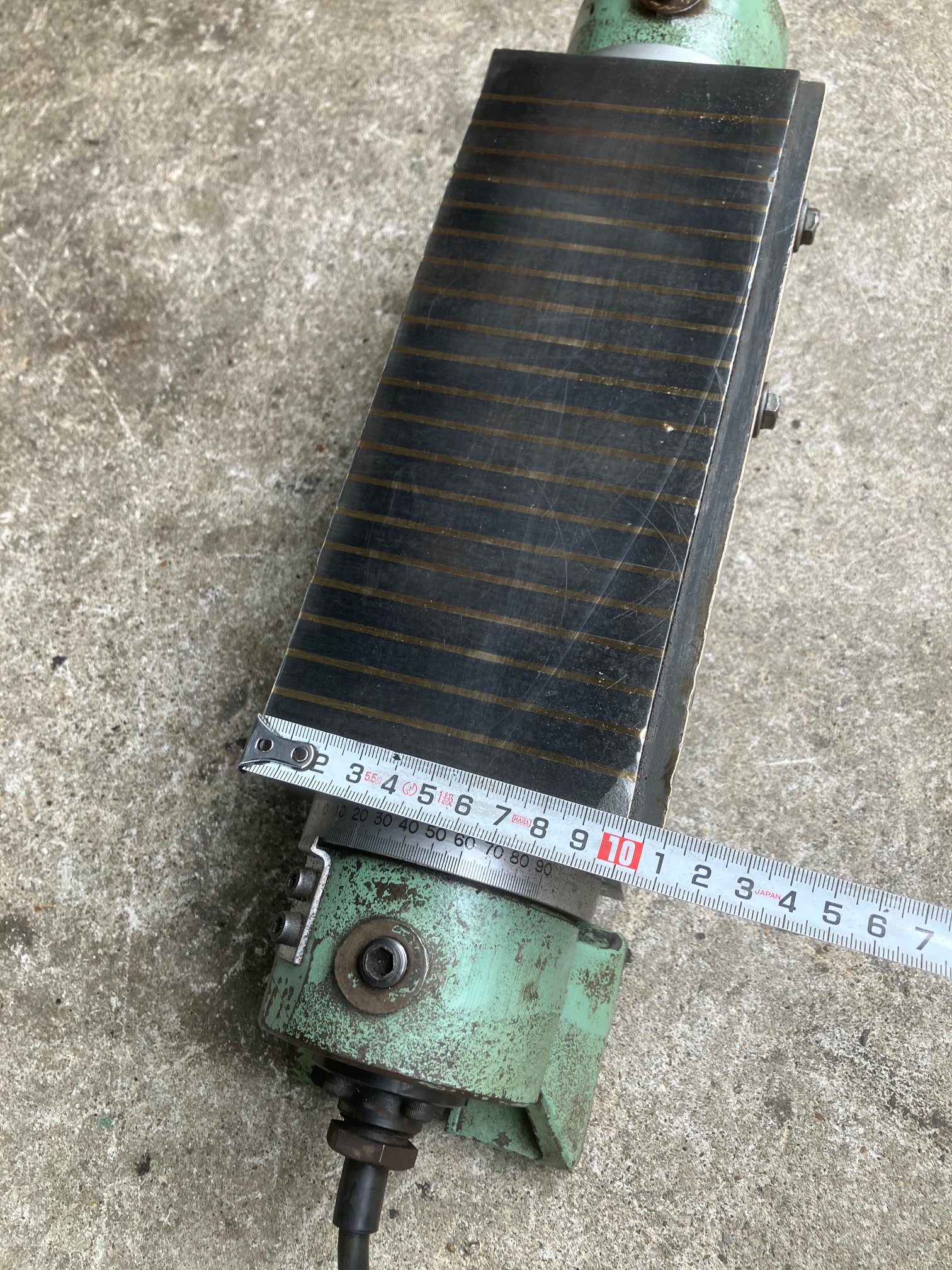 不明 角型可傾式電磁チャック(可変式傾斜マグネットチャック） 250×100