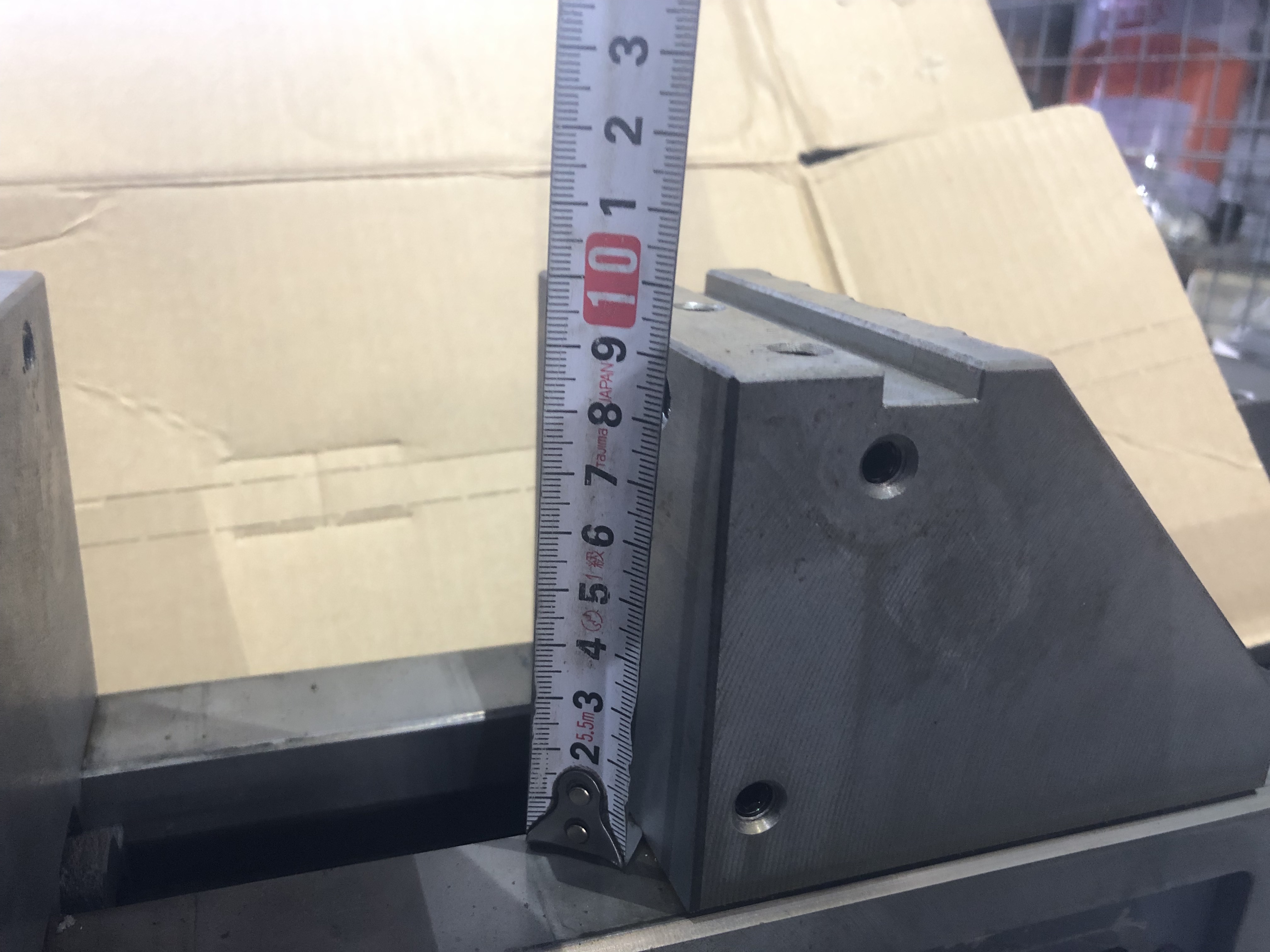 不明 5軸マシンバイス 口幅100mm 口高90ｍｍ