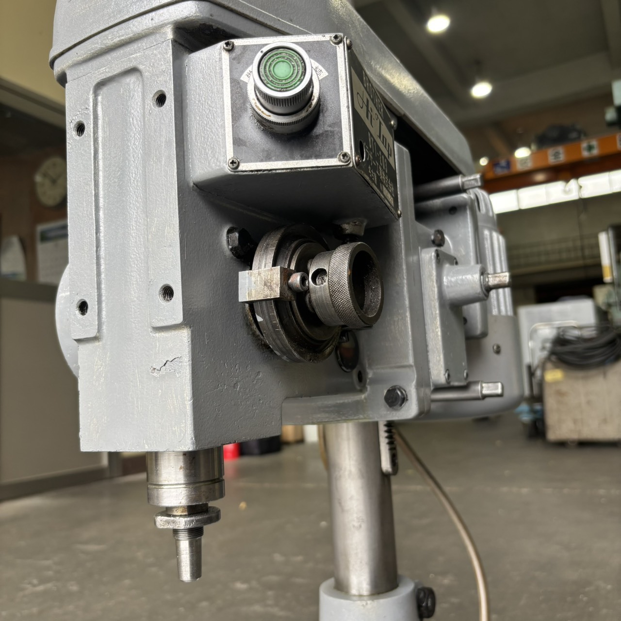 ブラザー工業 タッピングマシン BT1-203