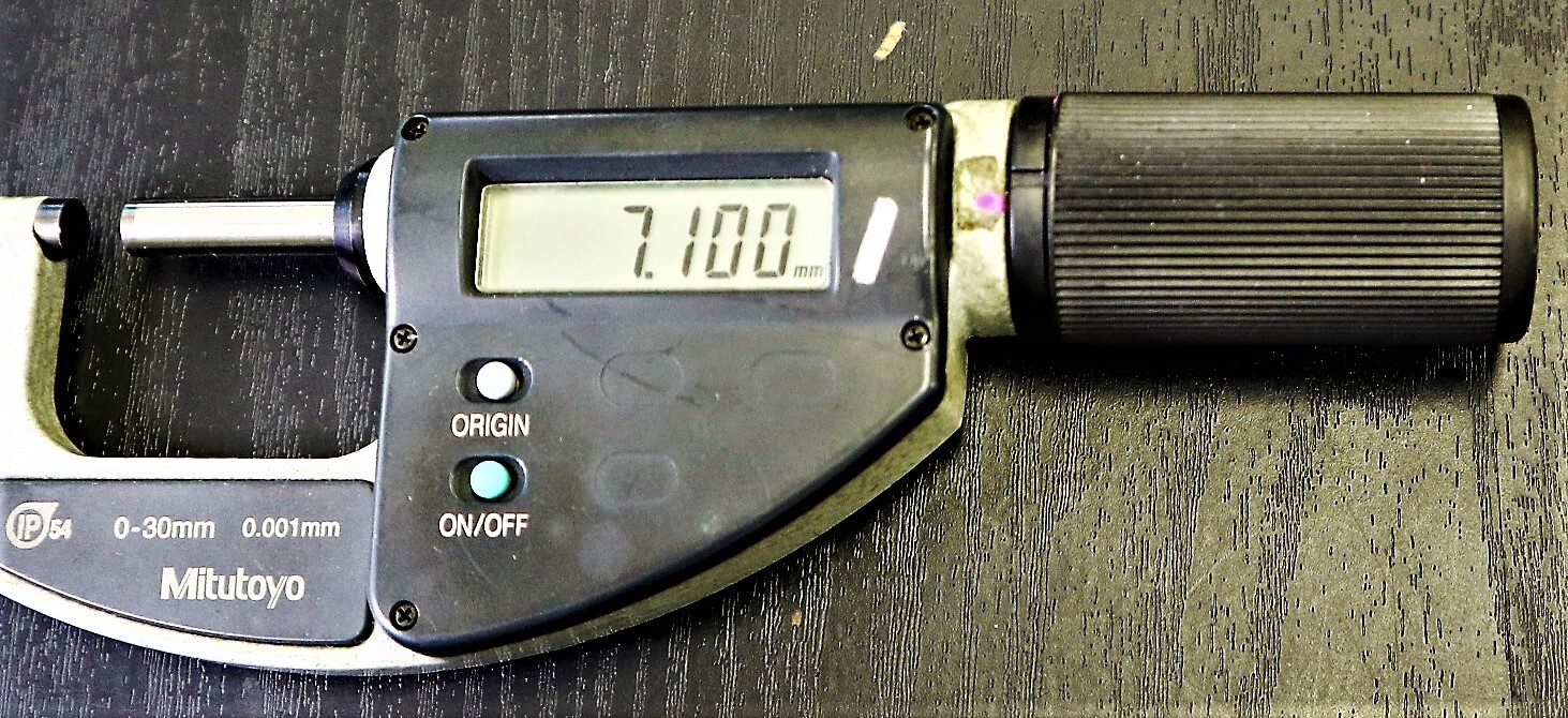 MITUTOYO｜ミツトヨ デジタル外径マイクロメーター 0-30mm 0.001mm