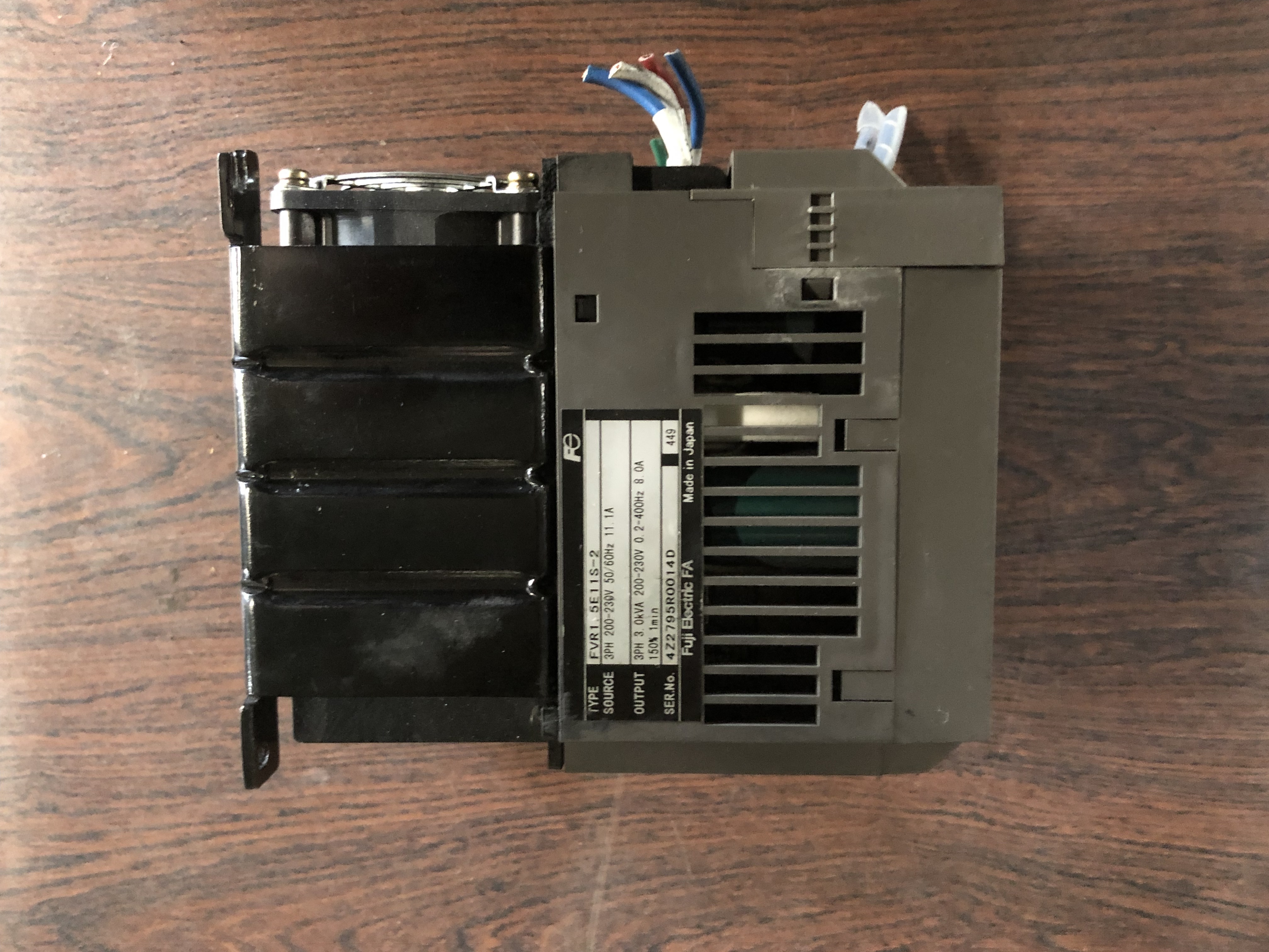 富士電機/FUJI ELECTRIC   インバーターINVERTER FVR1.5E11S-2(FVR.E11)