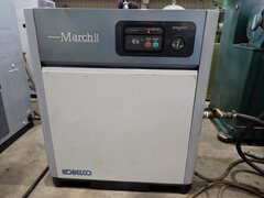 KOBELCO 油冷式 スクリュウコンプレッサー CM6B-5