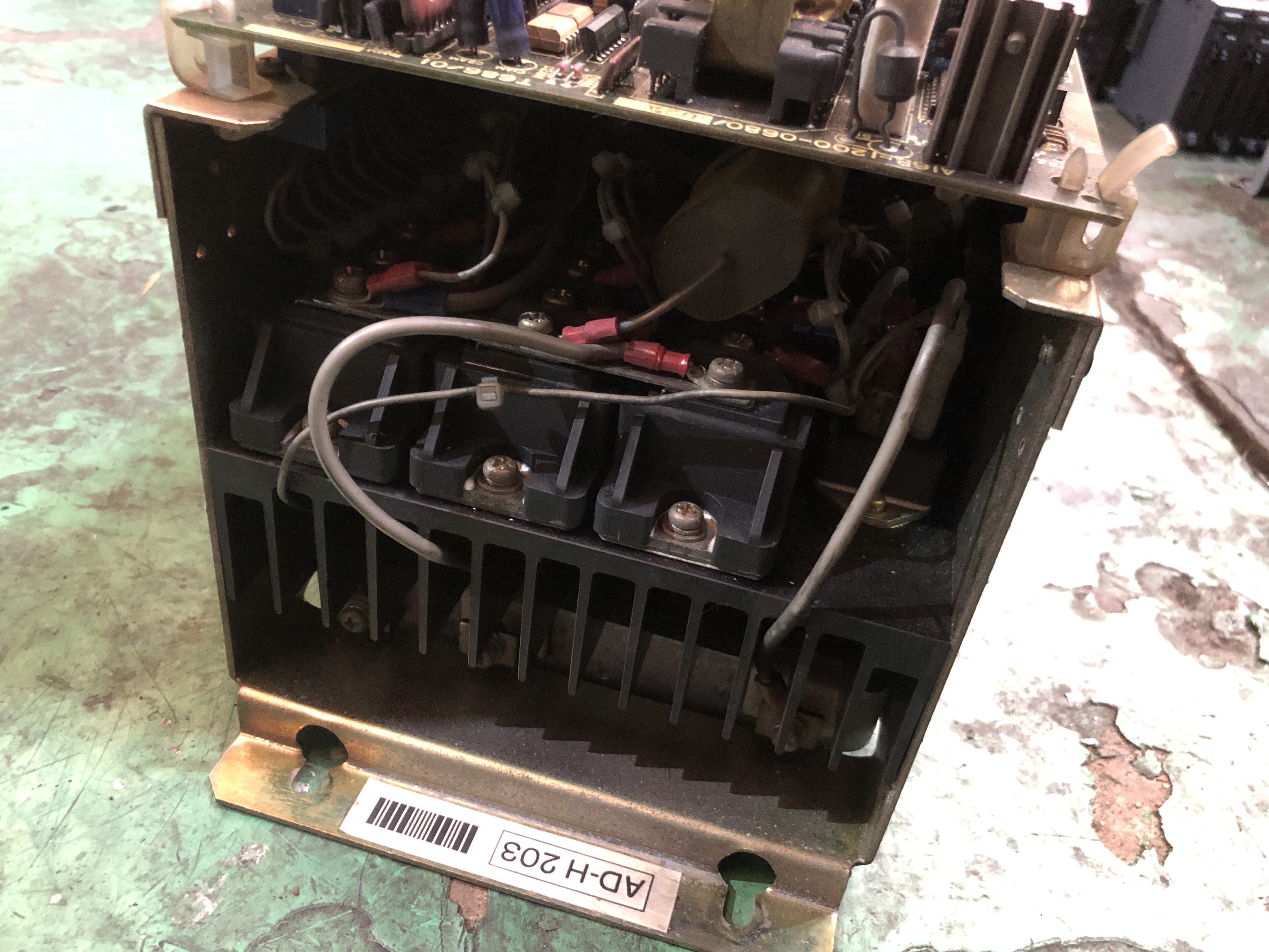 FANUC/ファナック サーボアンプSERVO AMPLIFIER A16B-1200-0680/02A(A06B-6057-H203)