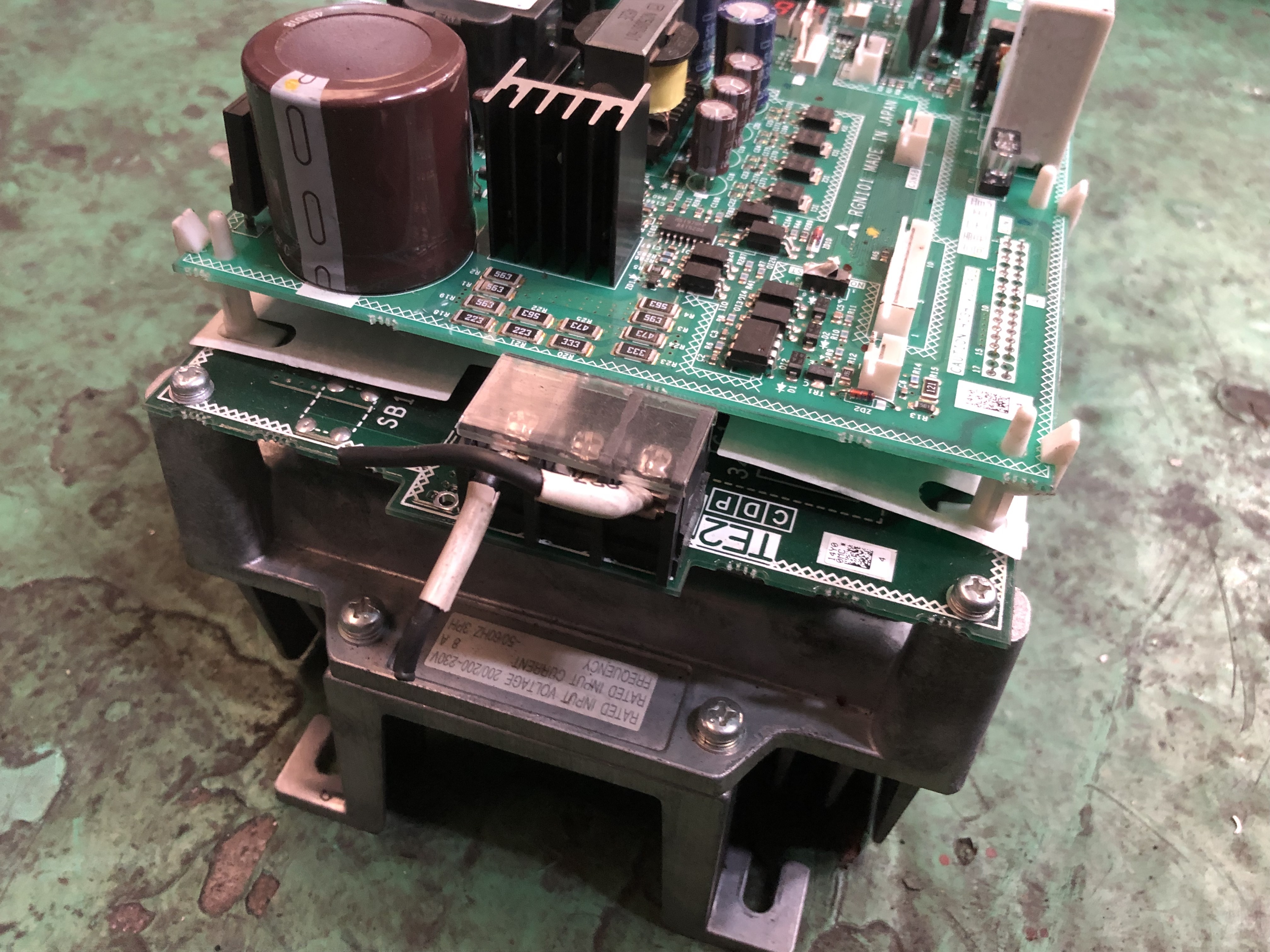 三菱/MITSUBISHI  サーボドライブSERVO DRIVE  MR-S11-100-N 動作未確認