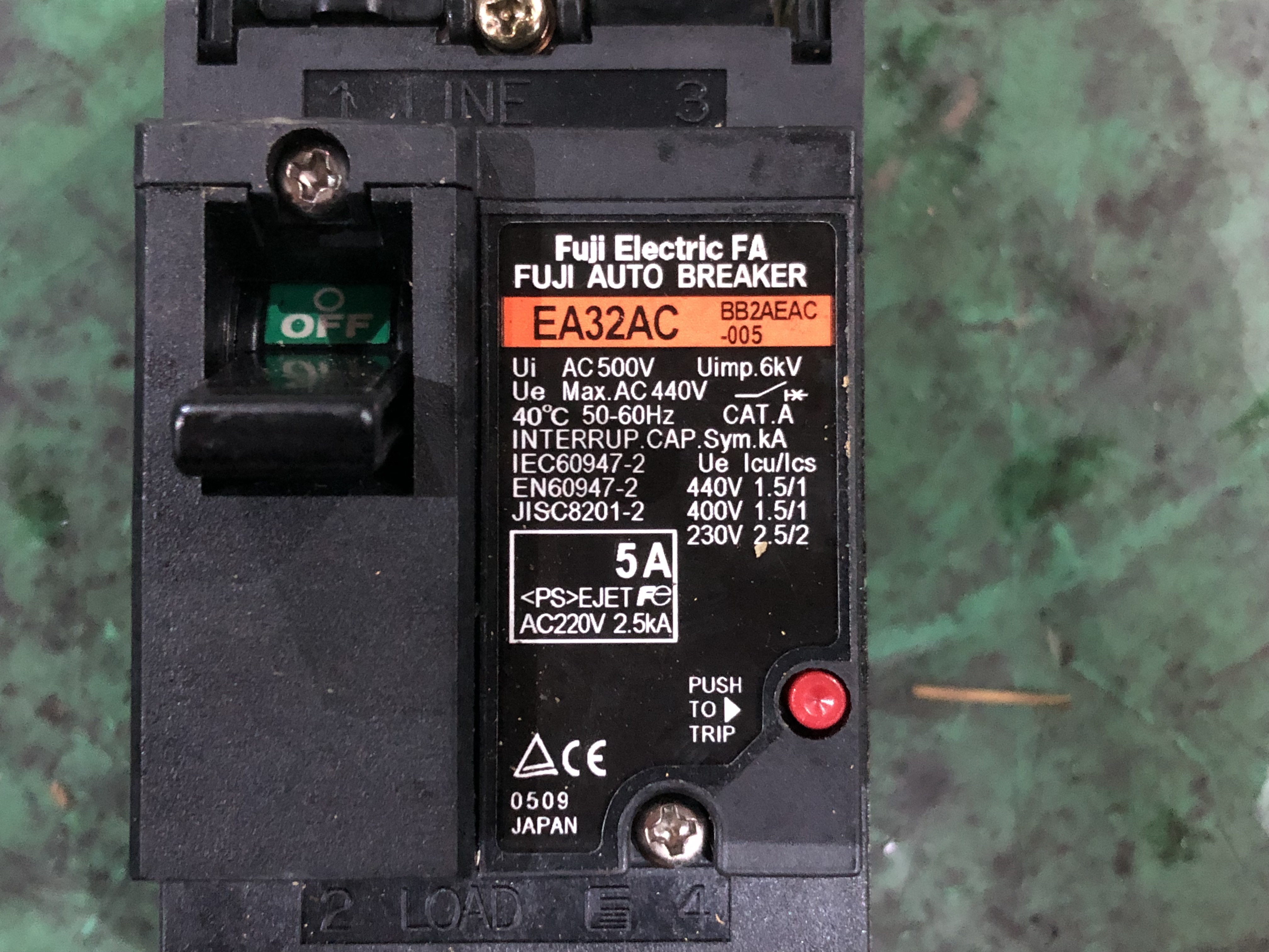 富士電機 オートブレーカ 一 EA32AC