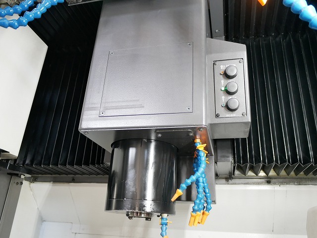 オークマ 5軸マシニングセンタ MU-400VⅡ