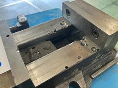 ナベヤ 精密マシンバイス E-275