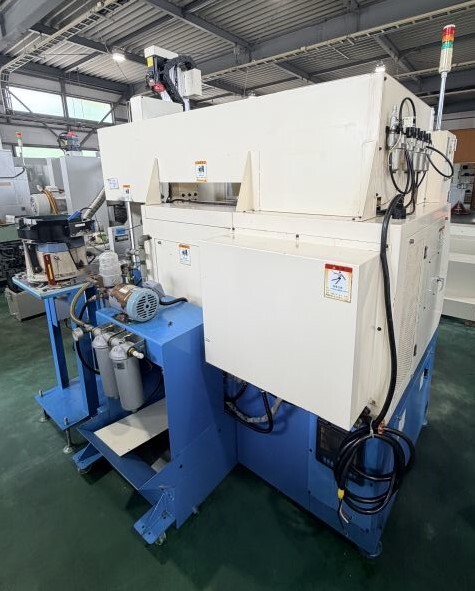 KITAMURA クシ刃型小型精密CNC旋盤 KNC-50GA