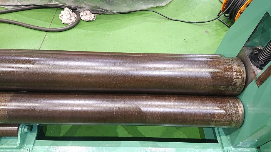 大同製機 三本ロール DS10×2050