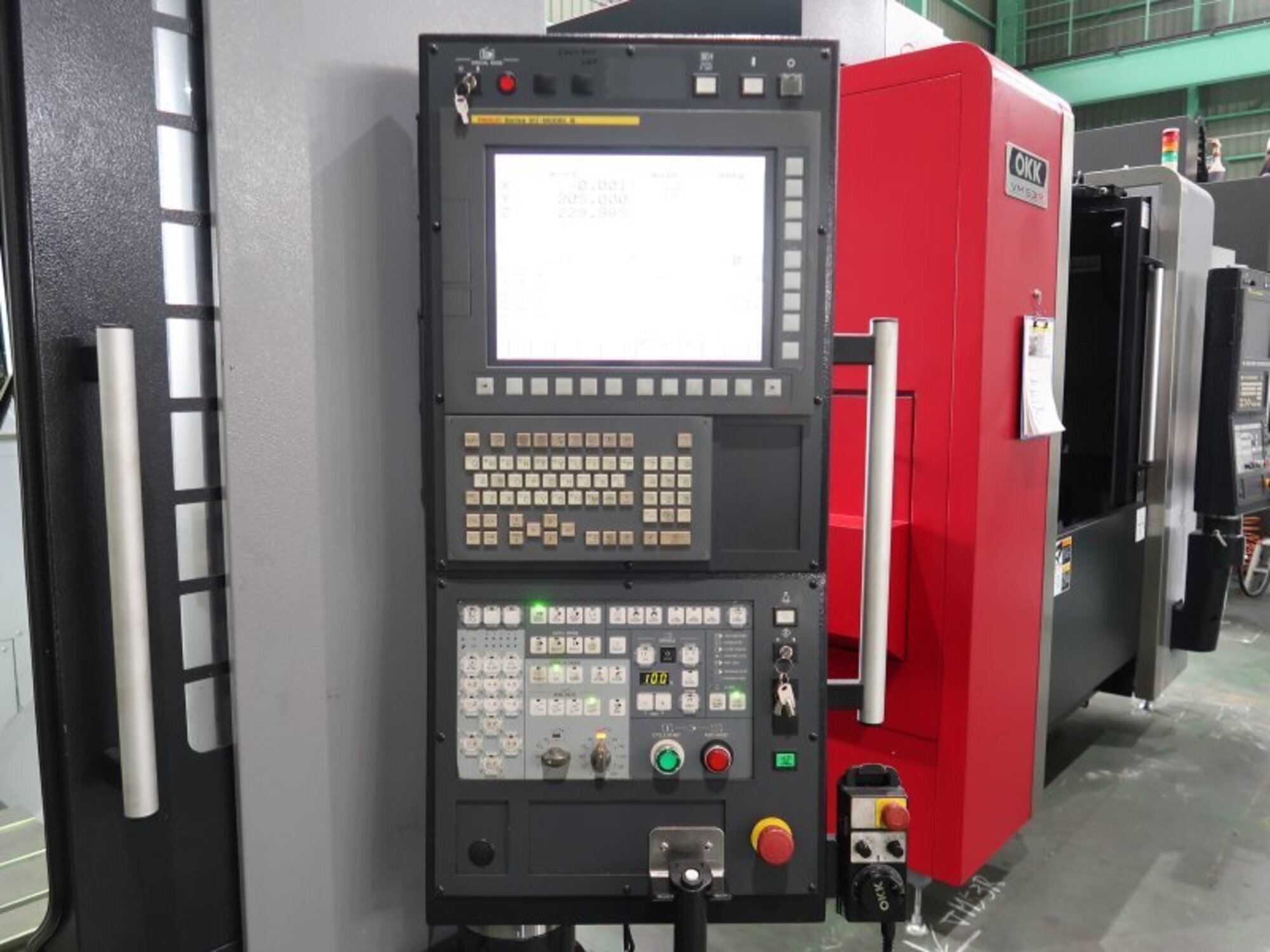 大阪機工 立型マシニングセンター(BT40型) VP400