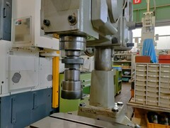 ブラザー工業 タッピング盤 BT81-531
