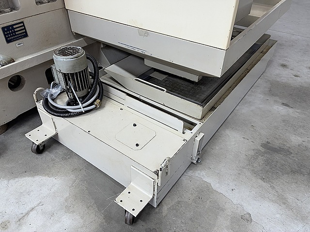 大隈豊和 NC立フライス FMB-400