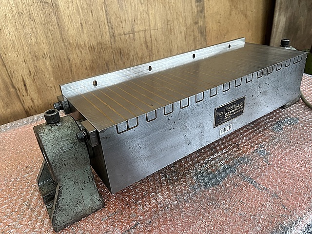 KANETSU 電磁チャック KET-1545U