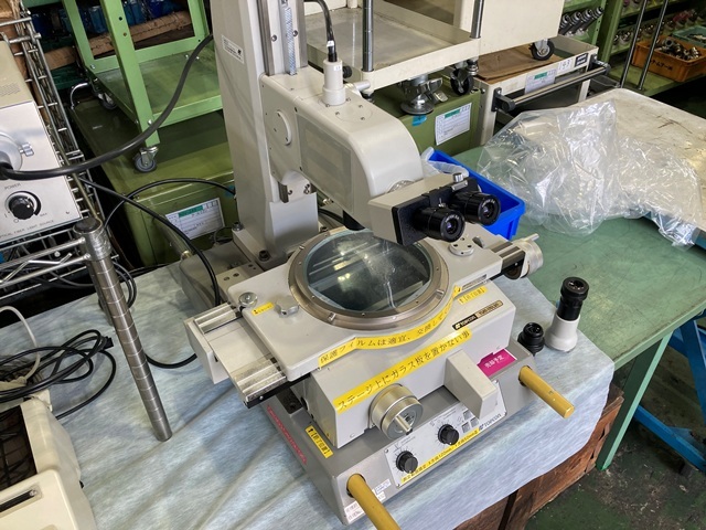 トプコン 工具顕微鏡 TUM-170Lsn