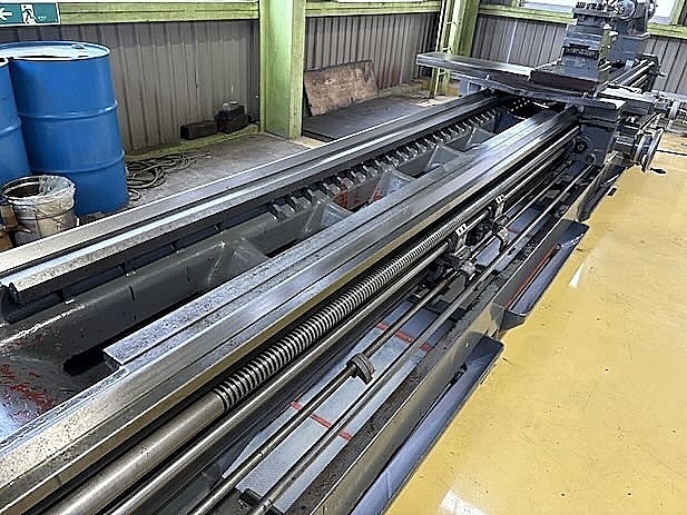 山崎鉄工 汎用旋盤 REX870×5000