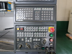 オークマ 立型マシニングセンター MB-56VA