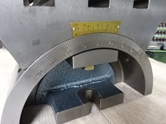 NEWS｜大和工機 傾斜角テーブル AGD-3