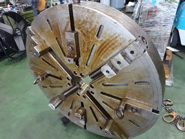 4爪インデペンデントチャック φ1200