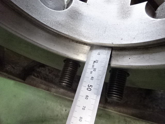 4爪インデペンデントチャック φ1200