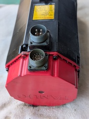 FANUC ACサーボモーター A06B-0501-B202