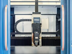 SENFENG LASER ファイバーレーザー加工機 SF3015H4