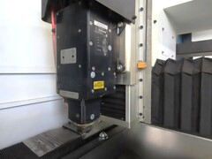 SENFENG LASER ファイバーレーザー加工機 SF3015H4