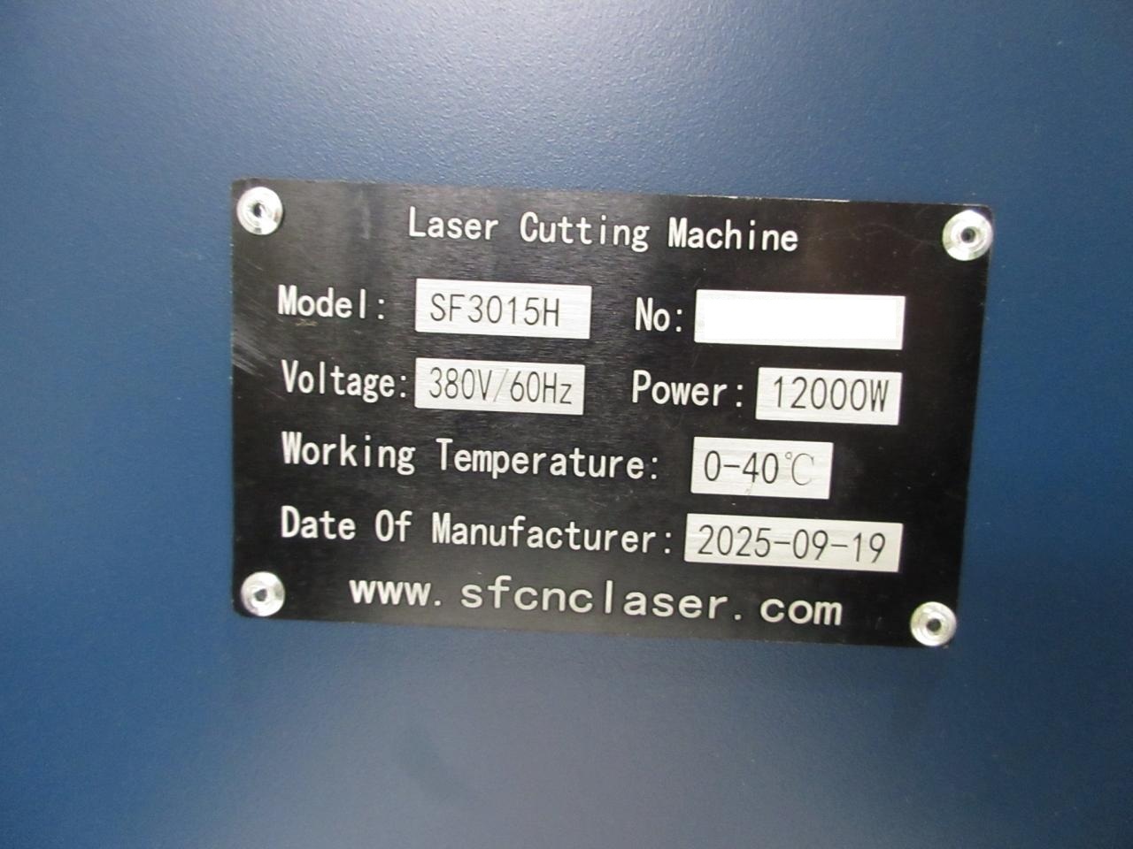 SENFENG LASER ファイバーレーザー加工機 SF3015H4