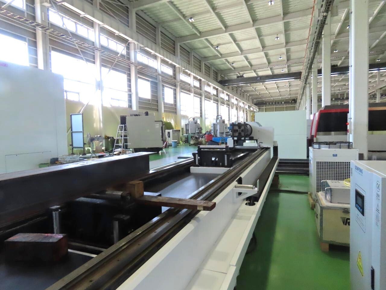 SENFENG LASER パイプレーザー切断機 SF6035GT