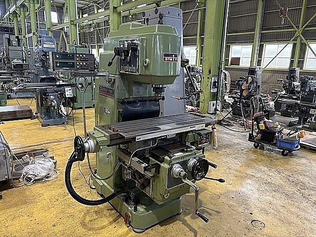 大隈豊和 ひざ型フライス STM-1V