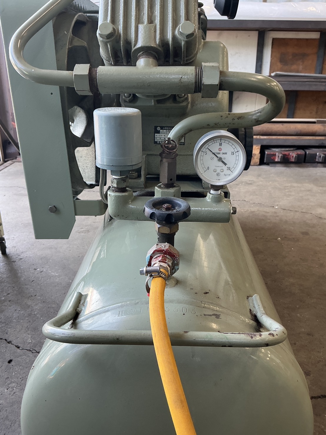 日立産機 5.5kwコンプレッサー 5.5OP-8.5T