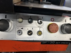 アマダ 30tセットプレス SP-30