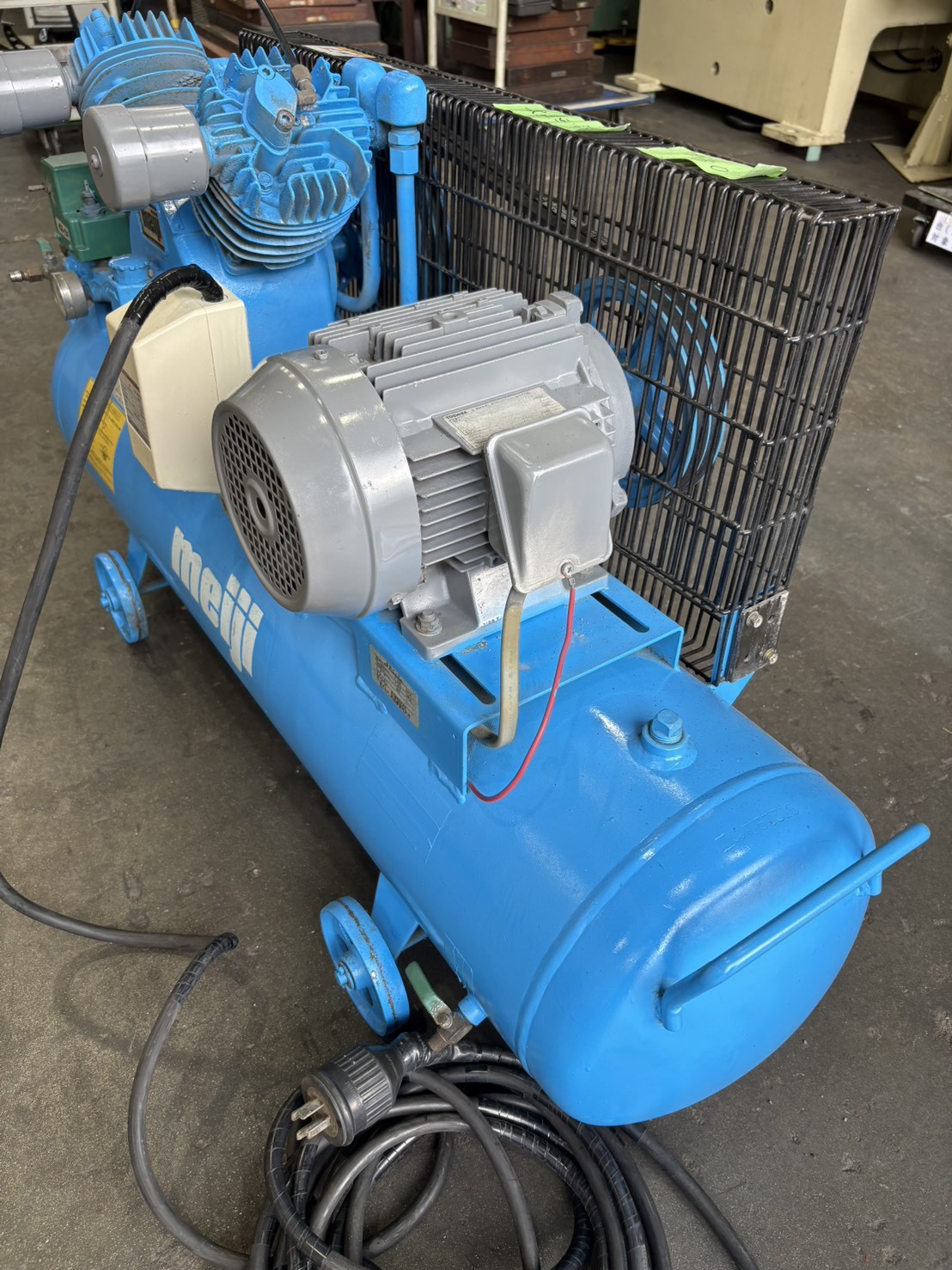 明治機械製作所 2.2kwコンプレッサー G-22CK
