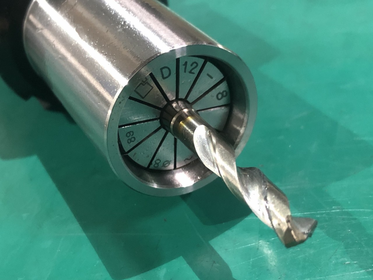 MST/溝口鉄工所 BT30 データワンコレットホルダ BT30-DTA12-120