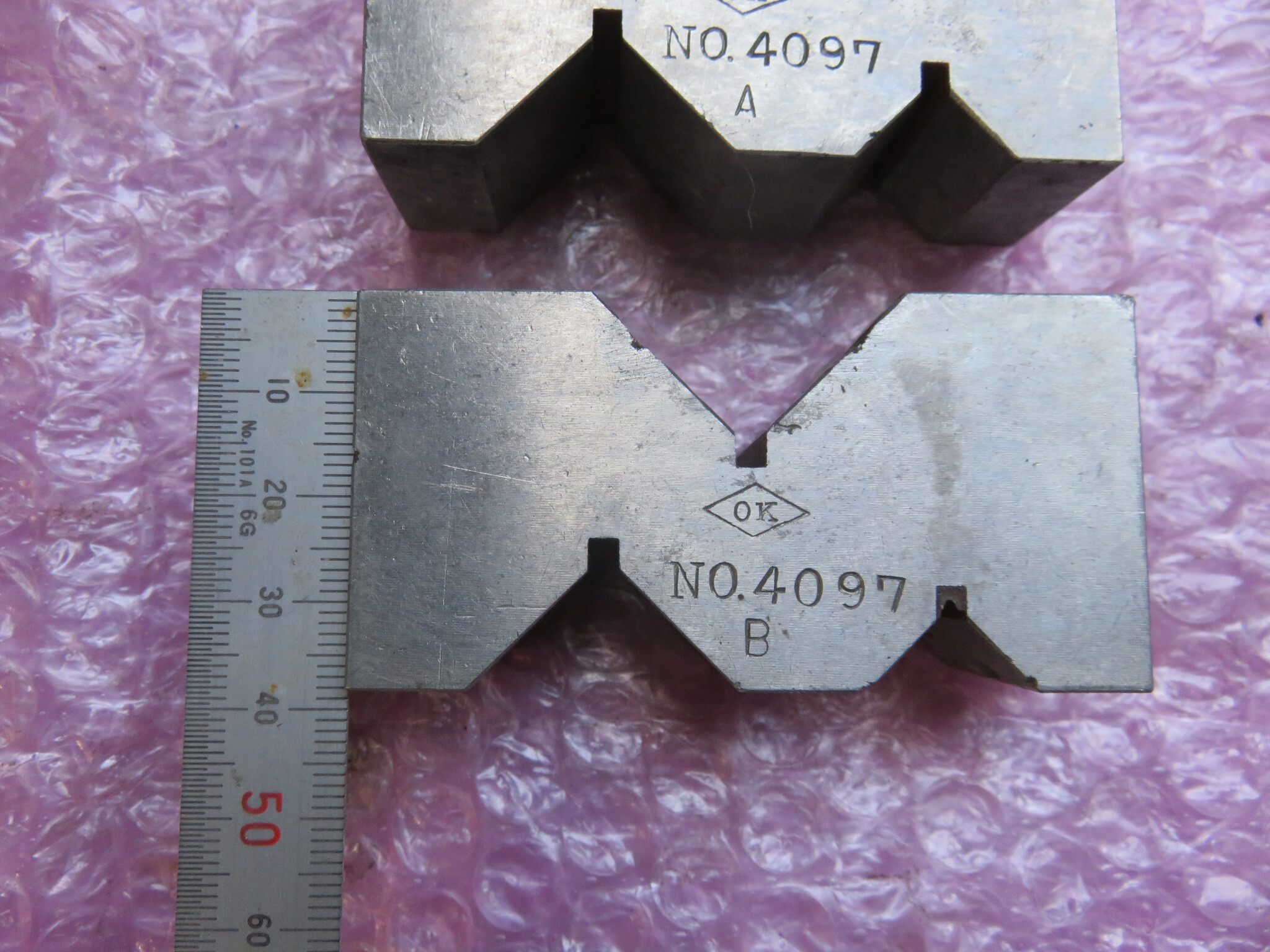 OK Vブロック 4097(75x25x38)