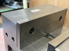 ナベヤ ロックタイト精密マシンバイス LTCV200