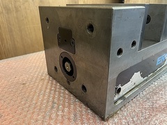 ナベヤ ロックタイト精密マシンバイス LTCV200