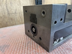 ナベヤ ロックタイト精密マシンバイス LTCV200