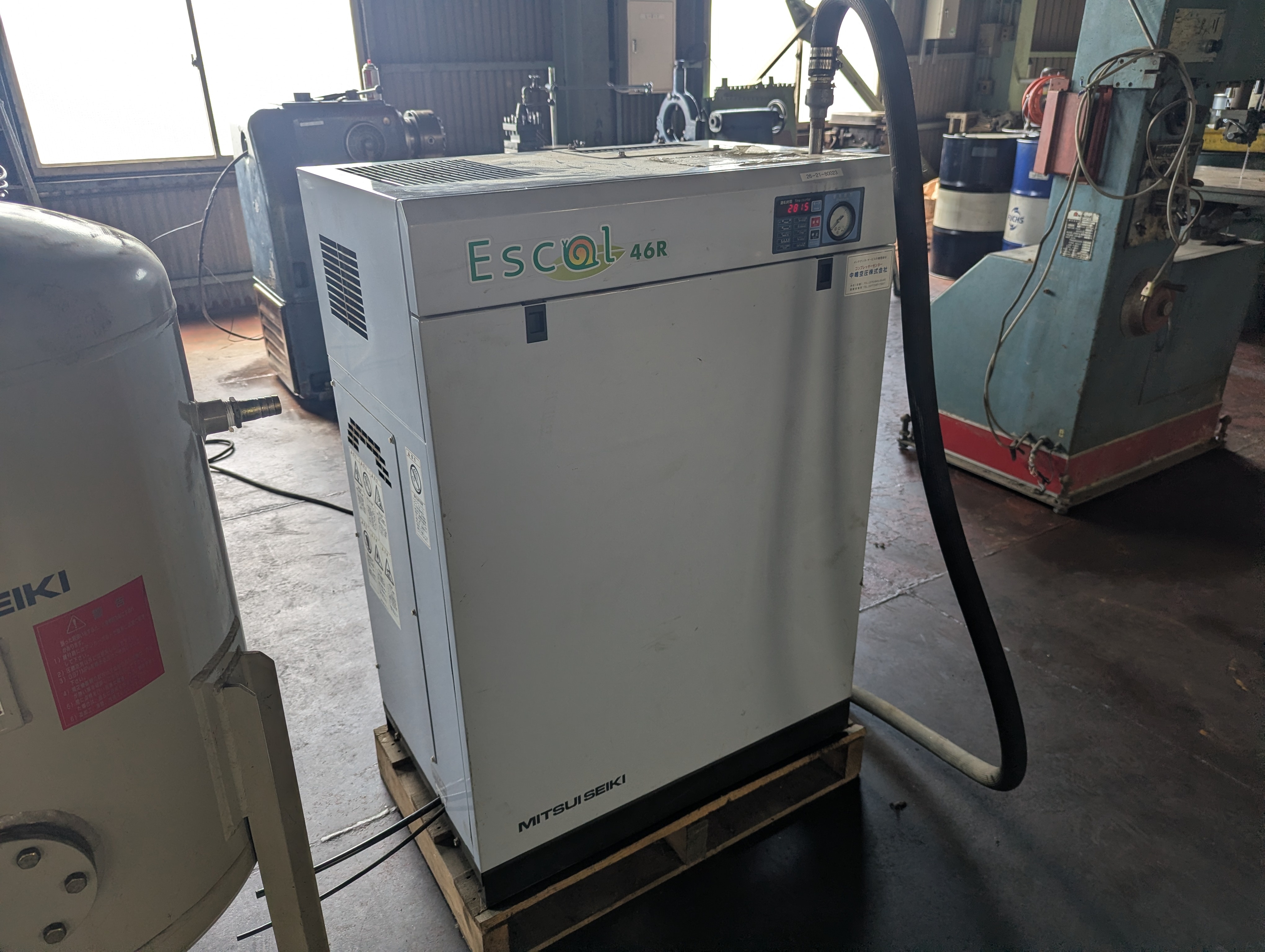 三井精機工業 コンプレッサー ESCAL46R