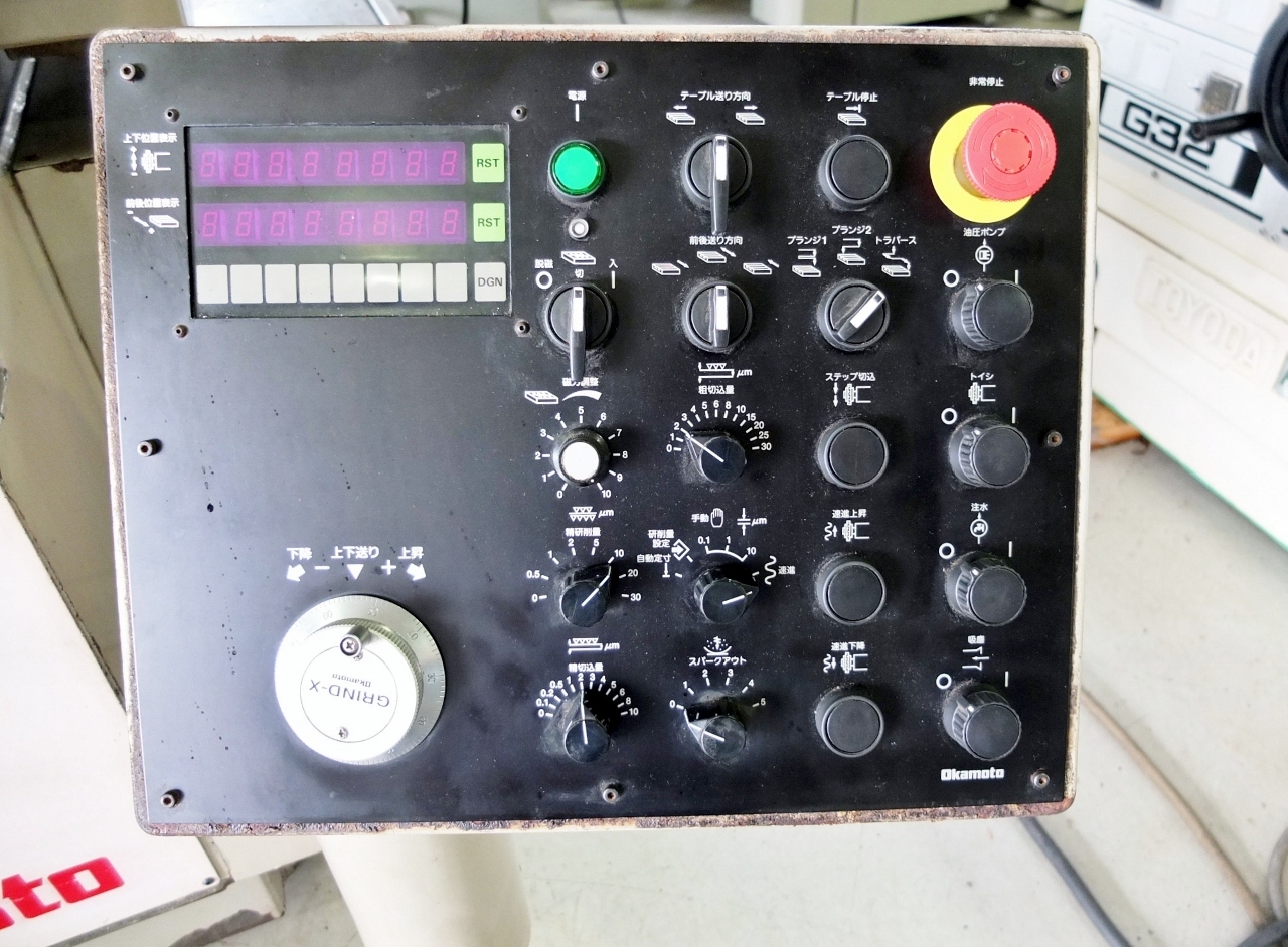 岡本工作機械製作所 平面研削盤 PSG-63DX