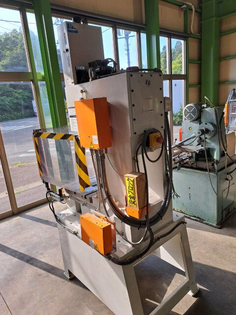 JAM 油圧プレス HYP1000