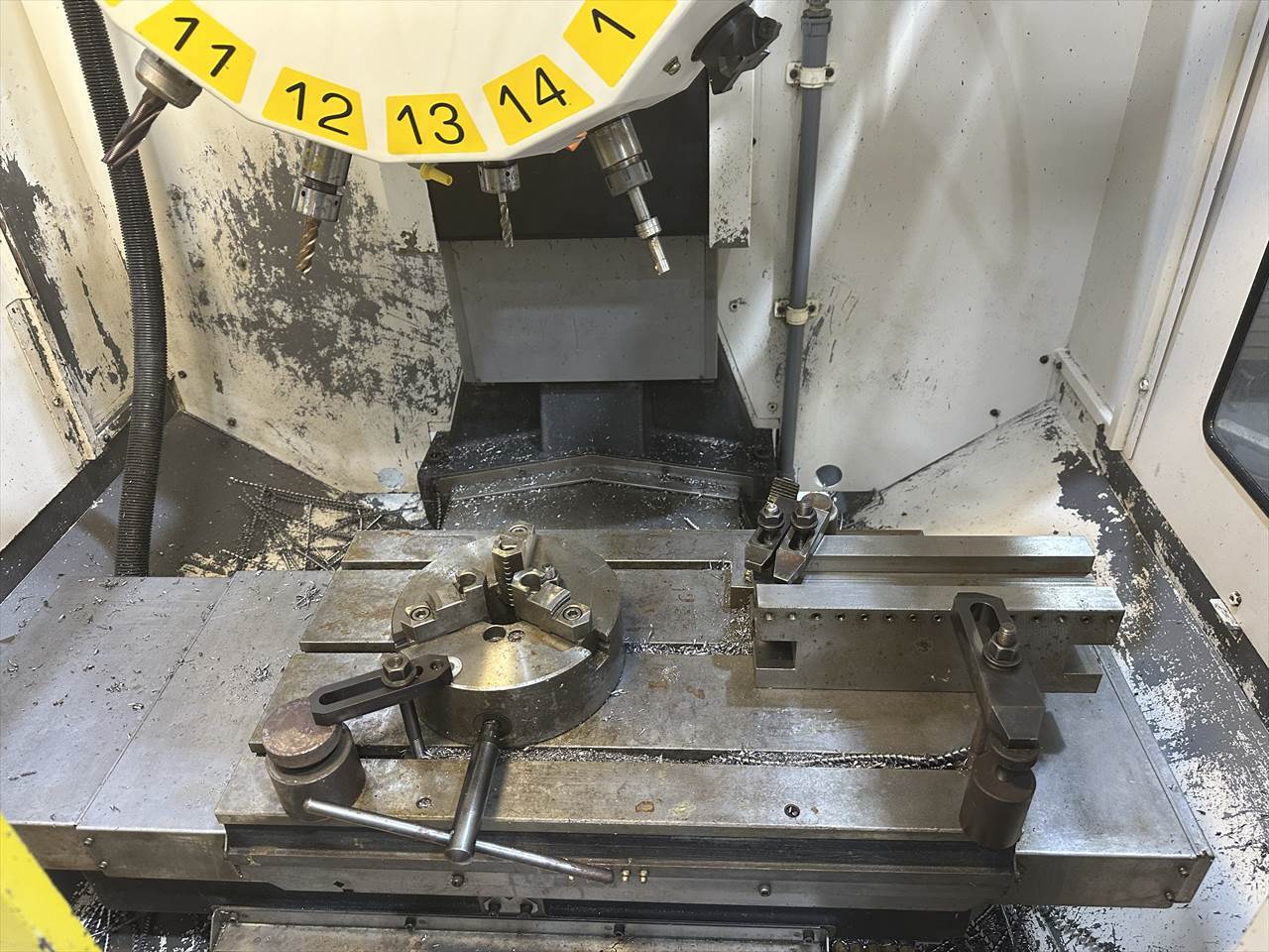 ファナック 立型マシニングセンター(BT30型) ROBODRILL α-T14ｉA