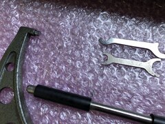 ミツトヨ/Mitutoyo 外側マイクロメーター 【外側マイクロメーター】測定範囲：200-225ｍｍ
