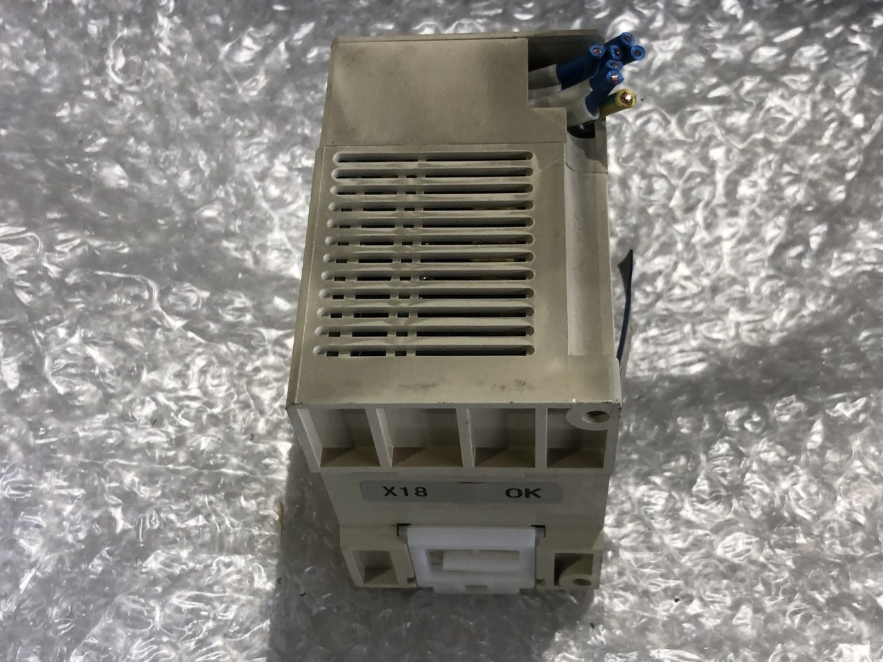 三菱/MITSUBISHI 入出力増設ブロック制御機器 FX2N-2LC