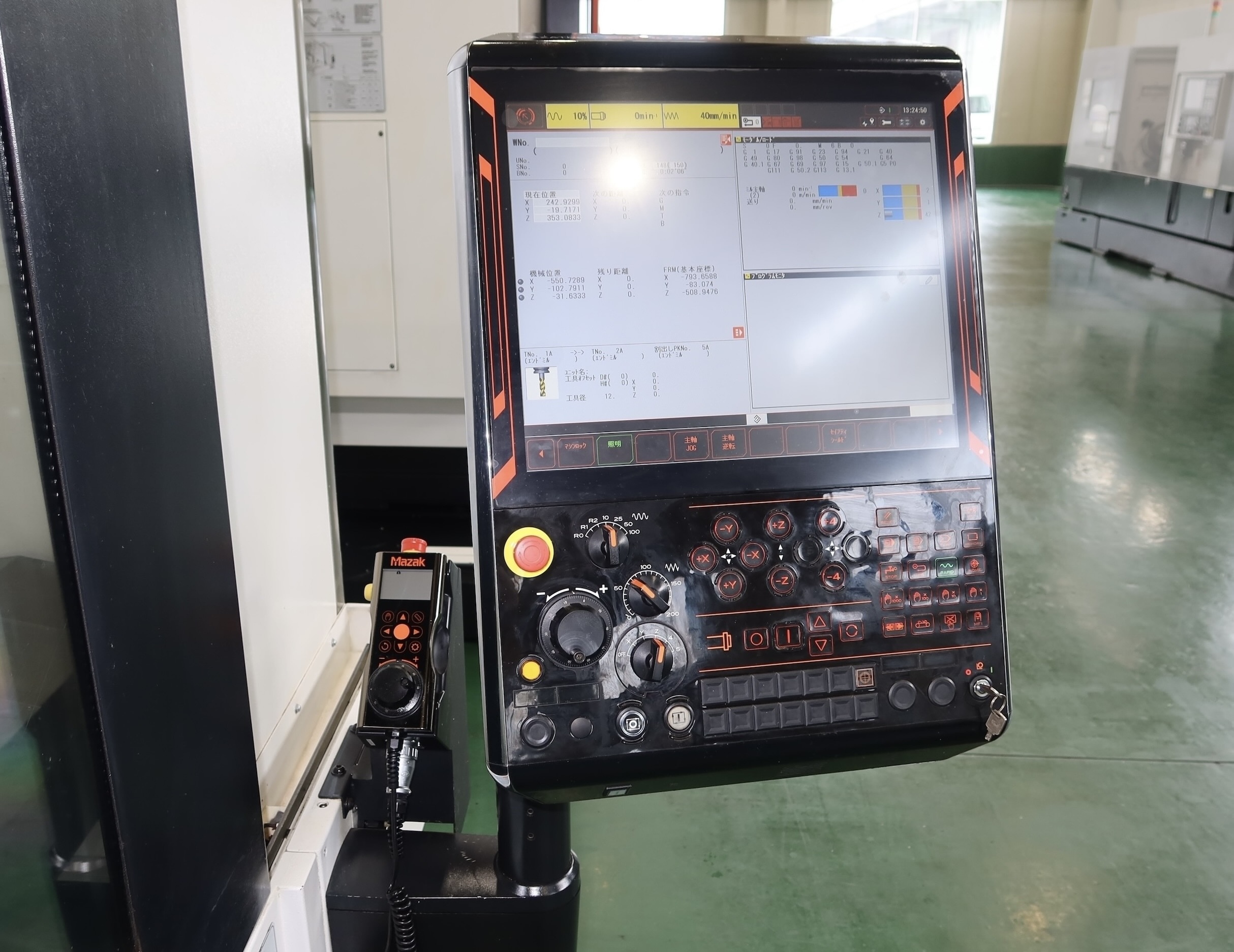 マザック 立型マシニングセンター VCN-530C