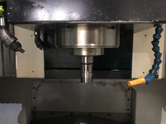マキノ/牧野フライス製作所 立形マシニングセンター V22
