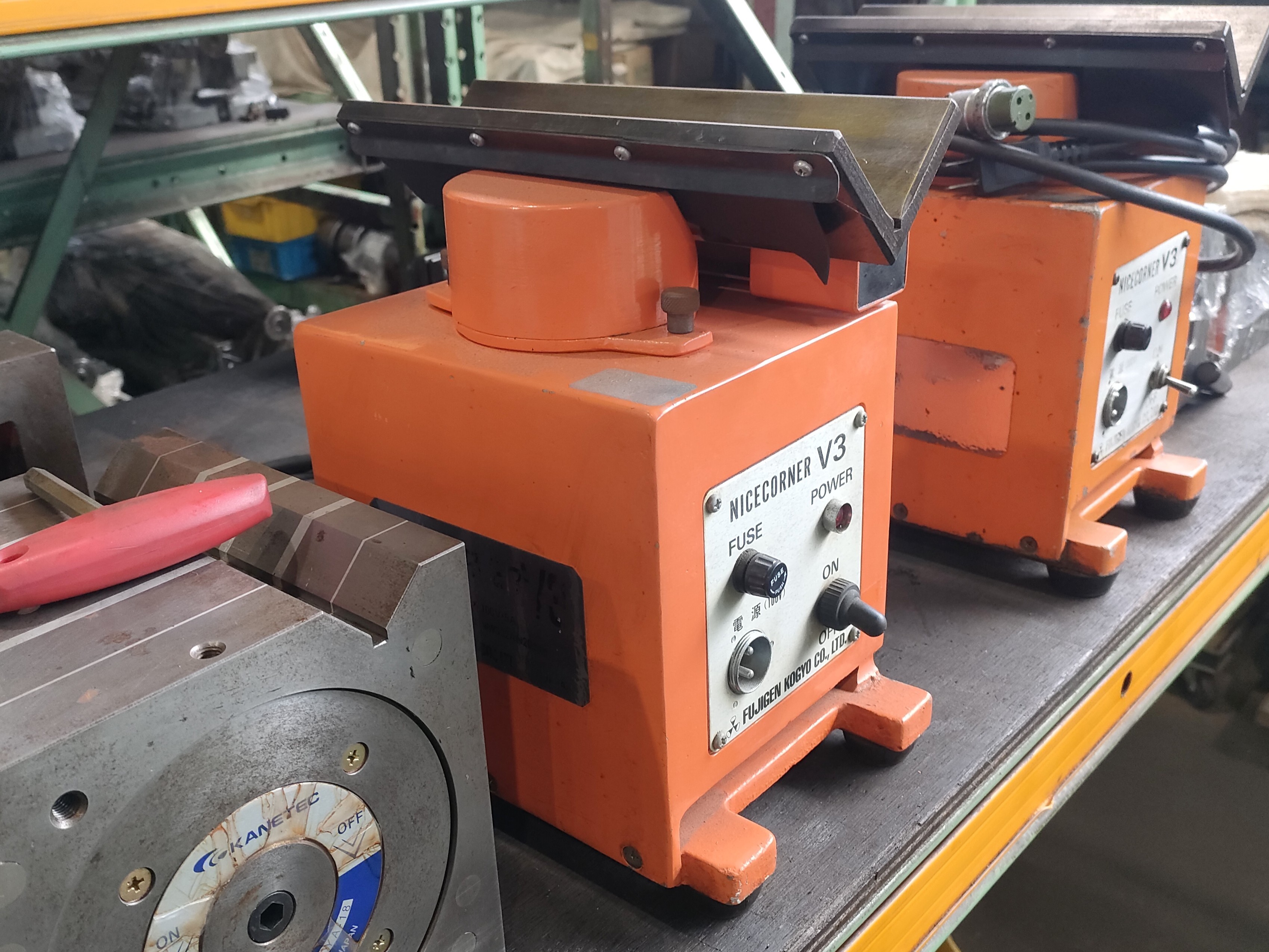 富士元工業 面取機 NICECORNER V3